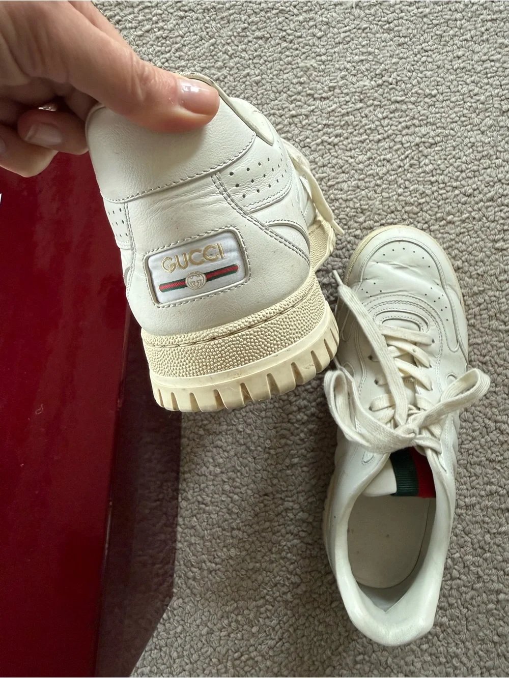 Gucci Men’s  White Leather Sneakers with Green-Red Heel Detail
